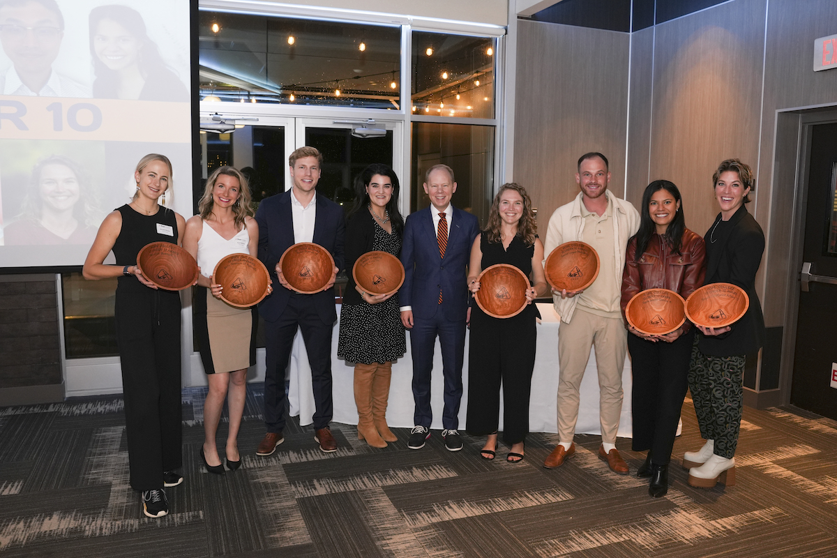 The 10 Under 10 Alumni Award Recipients with President Matt Scogin