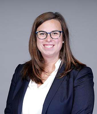 Photo of Dr. Lauren Hearit