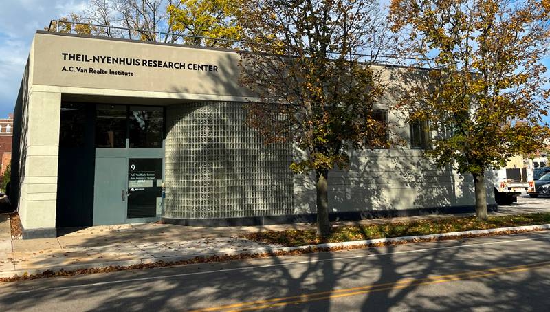 Theil-Nyenhuis building